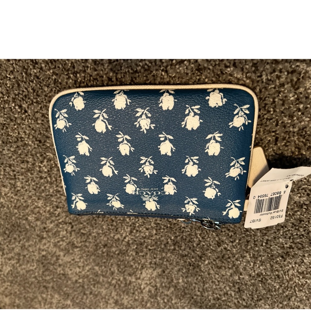 Coach Wristlet - new with tags